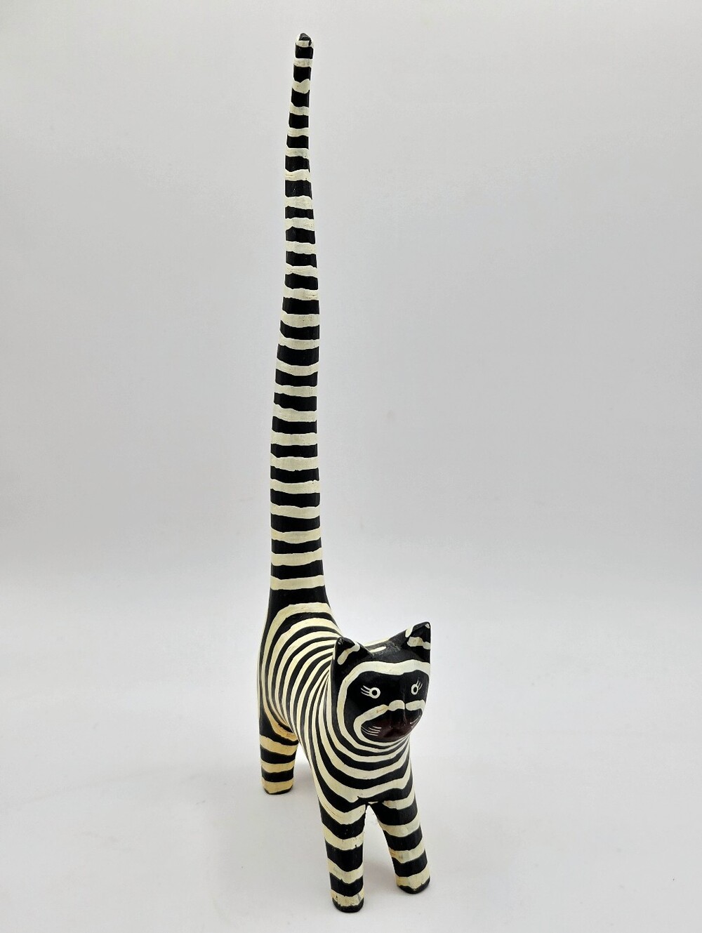 Vintage Black & White Striped Cat Figurine with Long Tail Standing Up - Picture 2 of 8
